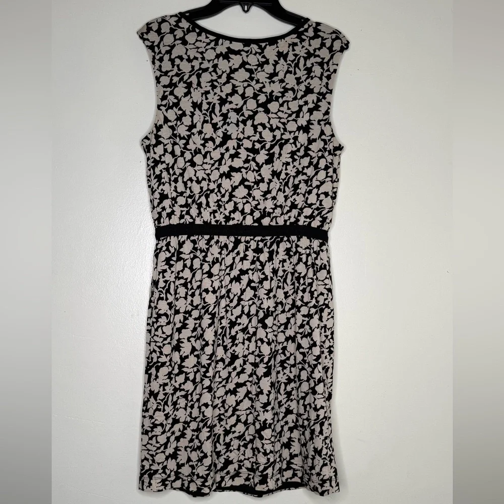 LOFT DRESS - Picture 5 of 5